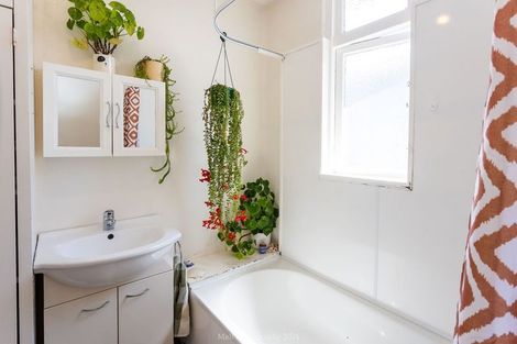 Photo of property in 11 Corunna Street, Saint Kilda, Dunedin, 9012