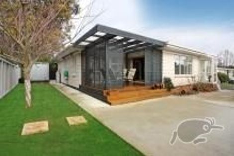Photo of property in 3/6 Trafalgar Road, Milford, Auckland, 0620