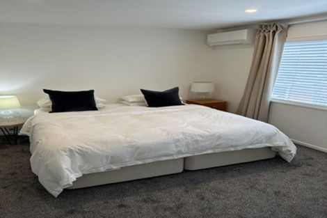 Photo of property in 48a Portadown Avenue, Pakuranga Heights, Auckland, 2010