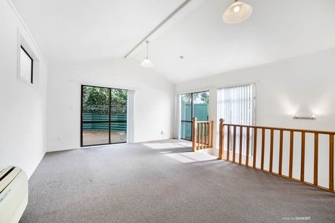 Photo of property in 51u2 View Road, Houghton Bay, Wellington, 6023