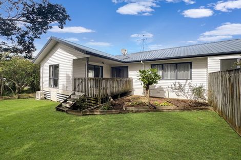 Photo of property in 19 Lowburn Place, Clover Park, Auckland, 2019
