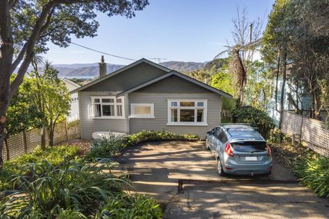 Photo of property in 103 Inglis Street, Seatoun, Wellington, 6022