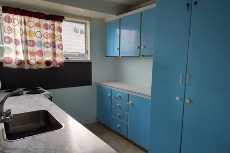 Photo of property in 34 Glenbervie Crescent, Massey, Auckland, 0614