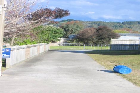 Photo of property in 212b Linton Crescent, Whangamata, 3620