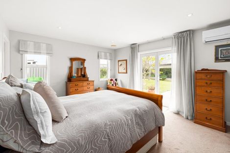 Photo of property in 4 Percy Berry Place, Havelock North, 4130