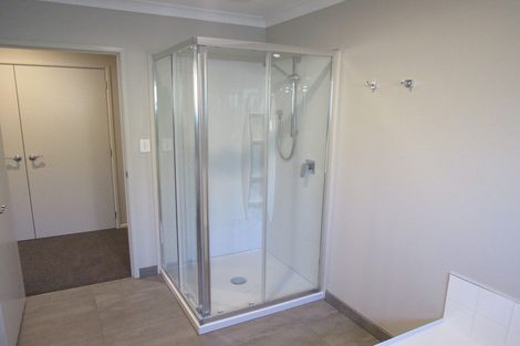 Photo of property in 15 Victoria Street, Hawera, 4610