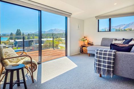 Photo of property in 11 Pollock Place, Lake Tekapo, 7999