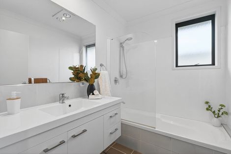 Photo of property in 23 Rosella Drive, Welcome Bay, Tauranga, 3112