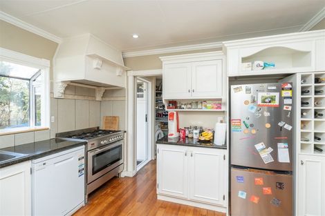 Photo of property in 52 Pollen Crescent, Melville, Hamilton, 3206