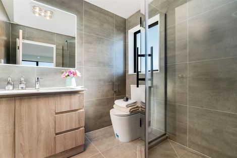 Photo of property in 9 Woven Place, Karaka, Papakura, 2113