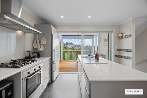 Photo of property in 35 Arrowsmith Drive, Flat Bush, Auckland, 2019