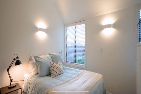 Photo of property in 27 Riverstone Road, Te Atatu Peninsula, Auckland, 0610