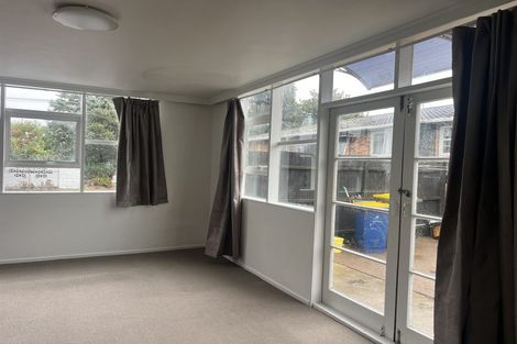 Photo of property in 1/86 Portage Road, New Lynn, Auckland, 0600