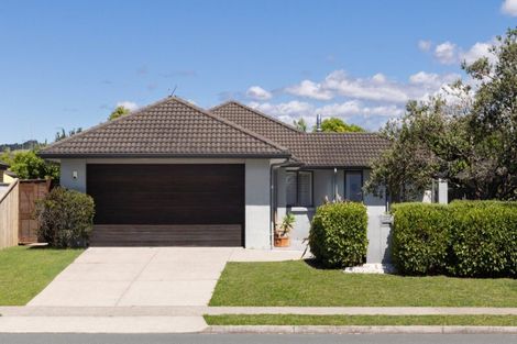 Photo of property in 102 Doncaster Drive, Papamoa Beach, Papamoa, 3118