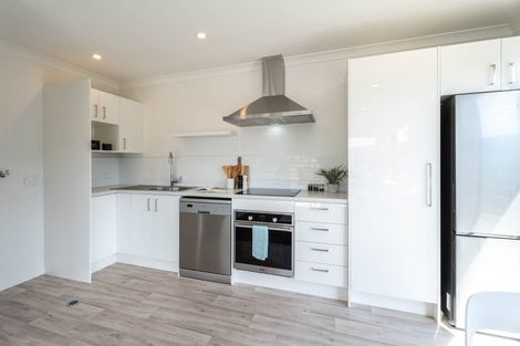 Photo of property in 4 William Earp Place, Tawa, Wellington, 5028