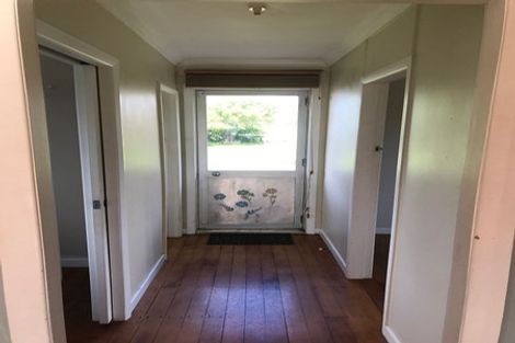 Photo of property in 39 Paritutu Road, Spotswood, New Plymouth, 4310