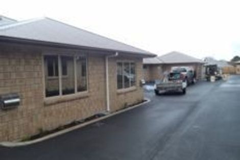Photo of property in 114u1 Old Farm Road, Hamilton East, Hamilton, 3216