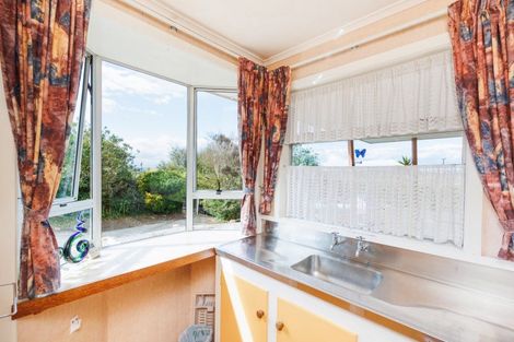 Photo of property in 1 Seabury Avenue, Foxton Beach, Foxton, 4815