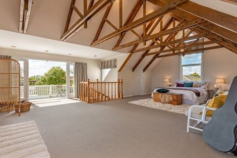 Photo of property in 37 Park Road, West End, Palmerston North, 4412