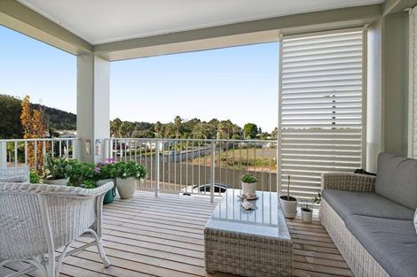 Photo of property in 10 Rewa Rewa Lane, Orewa, 0931