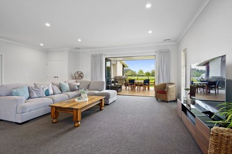 Photo of property in 99 Peake Road, Cambridge, 3493