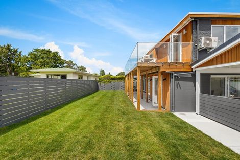 Photo of property in 1/363 Beach Road, Campbells Bay, Auckland, 0630
