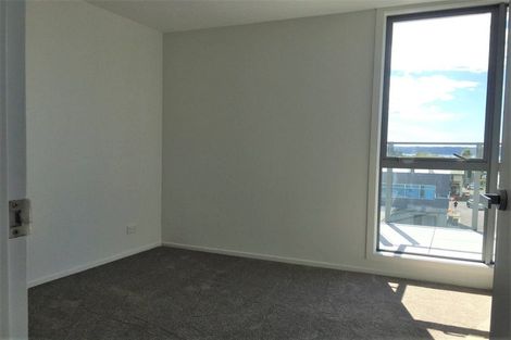 Photo of property in Bella Vista, 3g/84 Gunner Drive, Te Atatu Peninsula, Auckland, 0610