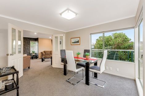 Photo of property in 10 Glengavel Grove, Papakowhai, Porirua, 5024