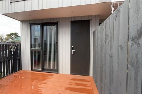 Photo of property in 2/19 Parker Avenue, New Lynn, Auckland, 0600