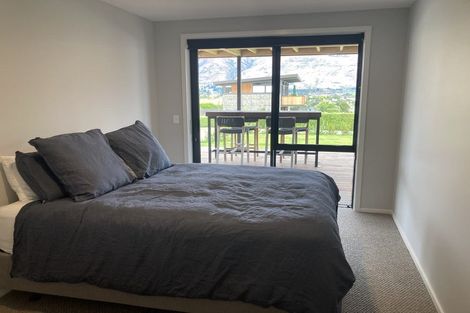 Photo of property in 30 Kirimoko Crescent, Wanaka, 9305