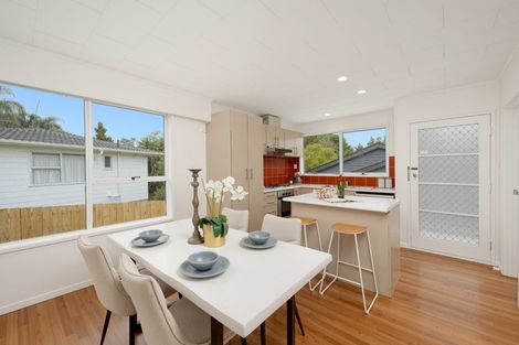 Photo of property in 56 Fitzwater Place, Henderson, Auckland, 0612