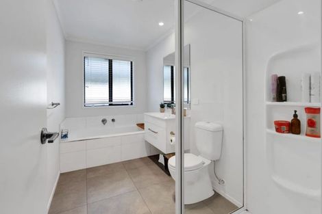 Photo of property in 15 Customhouse Street, Bell Block, New Plymouth, 4312