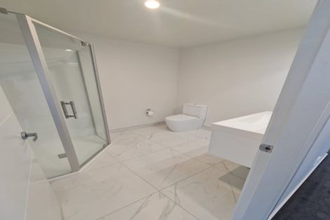 Photo of property in 28 Pateke Drive, Kenepuru, Porirua, 5022