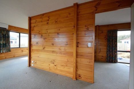 Photo of property in 57 Tiro Tiro Road, Levin, 5510