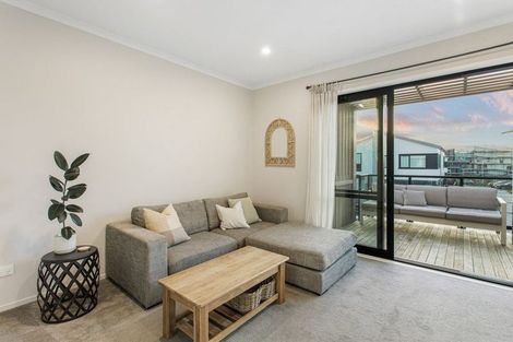 Photo of property in 9 Malcolm Calder Road, Hobsonville, Auckland, 0616