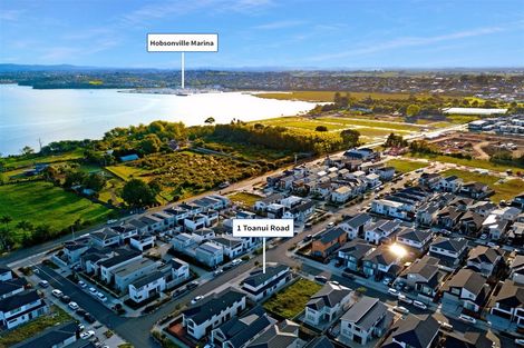 Photo of property in 1 Toanui Road, Hobsonville, Auckland, 0616