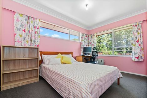 Photo of property in 16 Beverley Crescent, Hillcrest, Hamilton, 3216