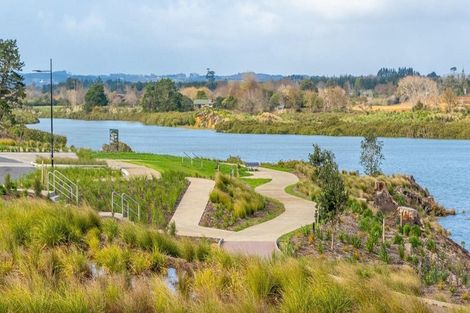 Photo of property in 7 Emerald Avenue, Rosehill, 2113