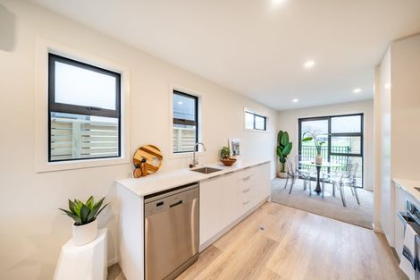 Photo of property in 35 Te Ara O Papatahi, Wainuiomata, Lower Hutt, 5014