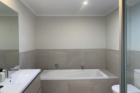 Photo of property in 3/2 Rangitamiro Place, Hobsonville, Auckland, 0616