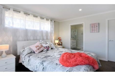 Photo of property in 15 Curtis Street, Stoke, Nelson, 7011