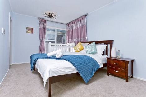 Photo of property in 30 Beulah Avenue, Rothesay Bay, Auckland, 0630