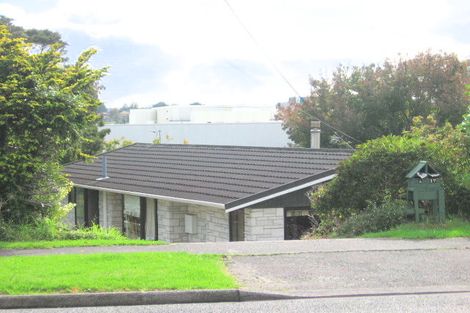 Photo of property in 17a Newington Road, Henderson, Auckland, 0612