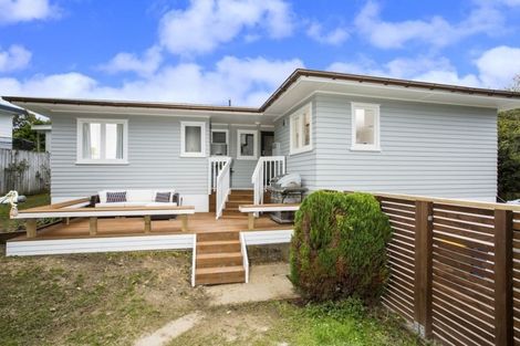 Photo of property in 1/97 Eskdale Road, Birkdale, Auckland, 0626
