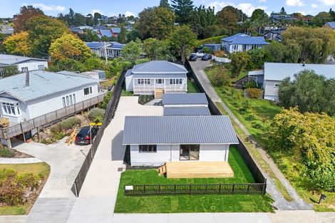 Photo of property in 16 Elliot Street, Riverhead, 0820