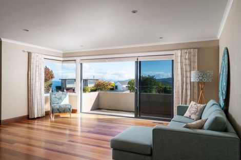Photo of property in 10 Mccauley Grove, Hilltop, Taupo, 3330
