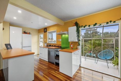Photo of property in 5 Bank Street, Hillcrest, Auckland, 0627
