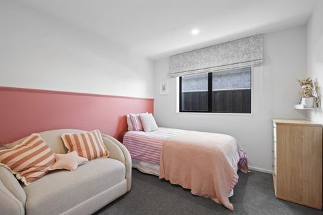 Photo of property in 19 Croydon Street, Woodend, 7610