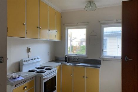 Photo of property in 34 Chaucer Road South, Hospital Hill, Napier, 4110