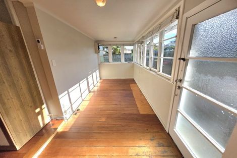 Photo of property in 40 Evans Road, Weymouth, Auckland, 2103